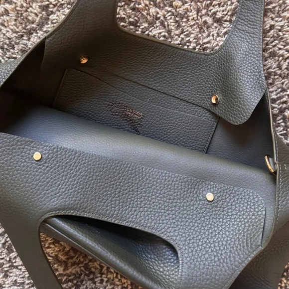 New Cuyana 13” System Tote - Picture 8 of 8